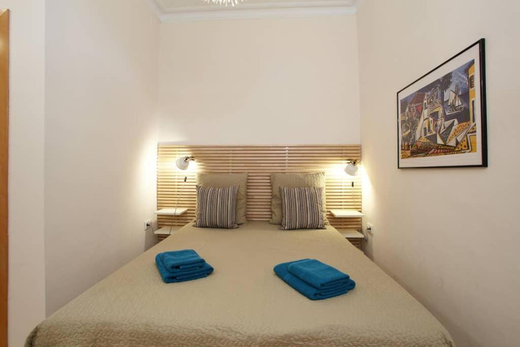 Beautiful apartment in Eixample Barcelona Exterior foto